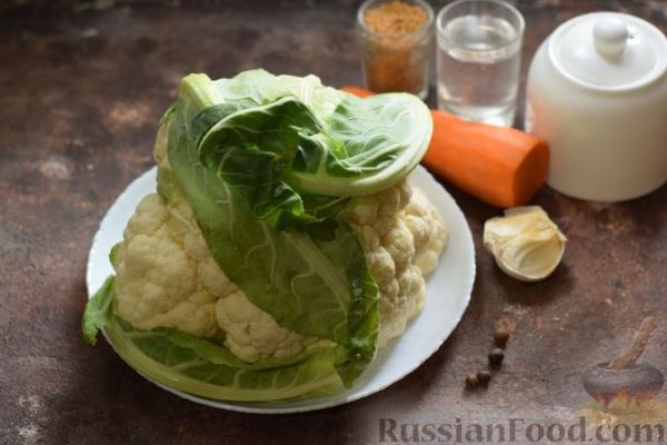 Маринованная цветная капуста с морковью и чесноком (на зиму)