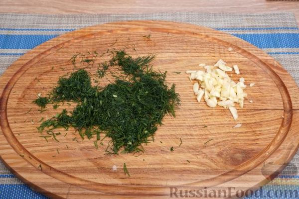 Молодой картофель с чесноком и укропом (на мангале)