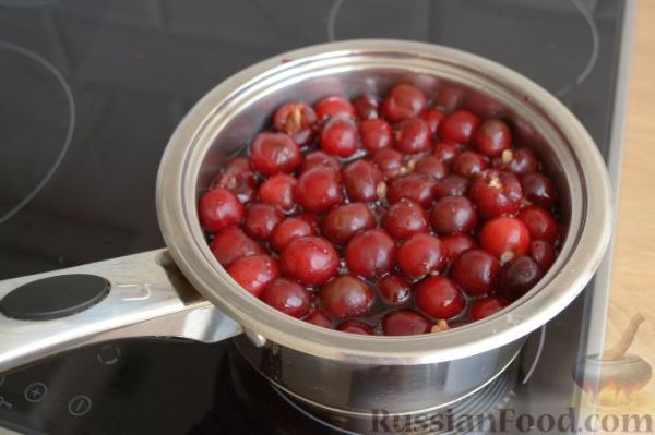 Варенье из черешни с грецким орехом